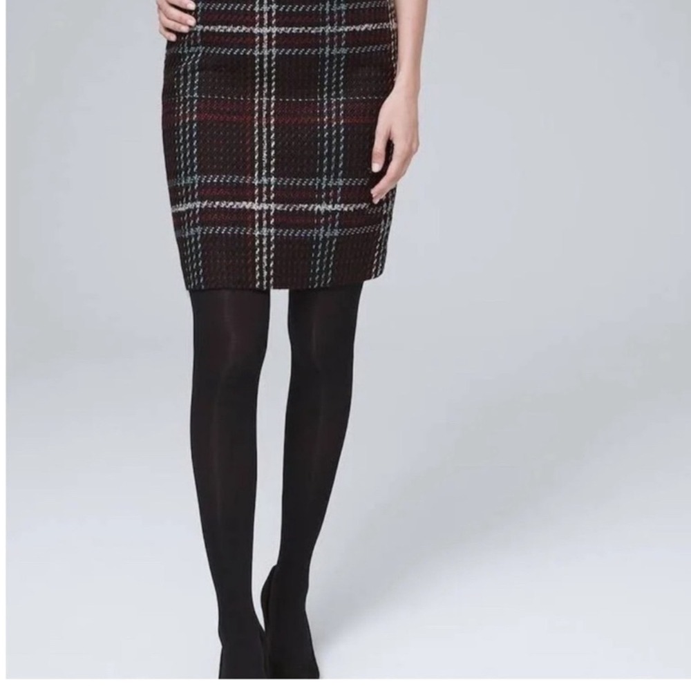 White House Black Market Plaid Tweed Mini Skirt Black Burgundy Blue Size 2